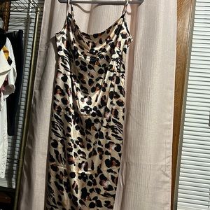 Midi leopard print satin dress